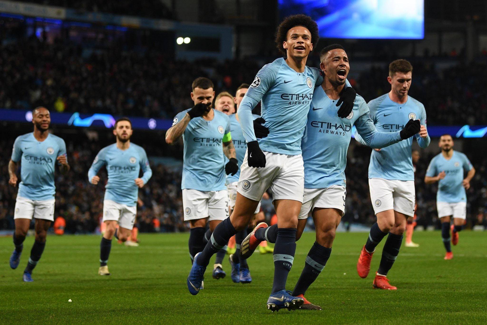 捧推动了估 捧推动了估